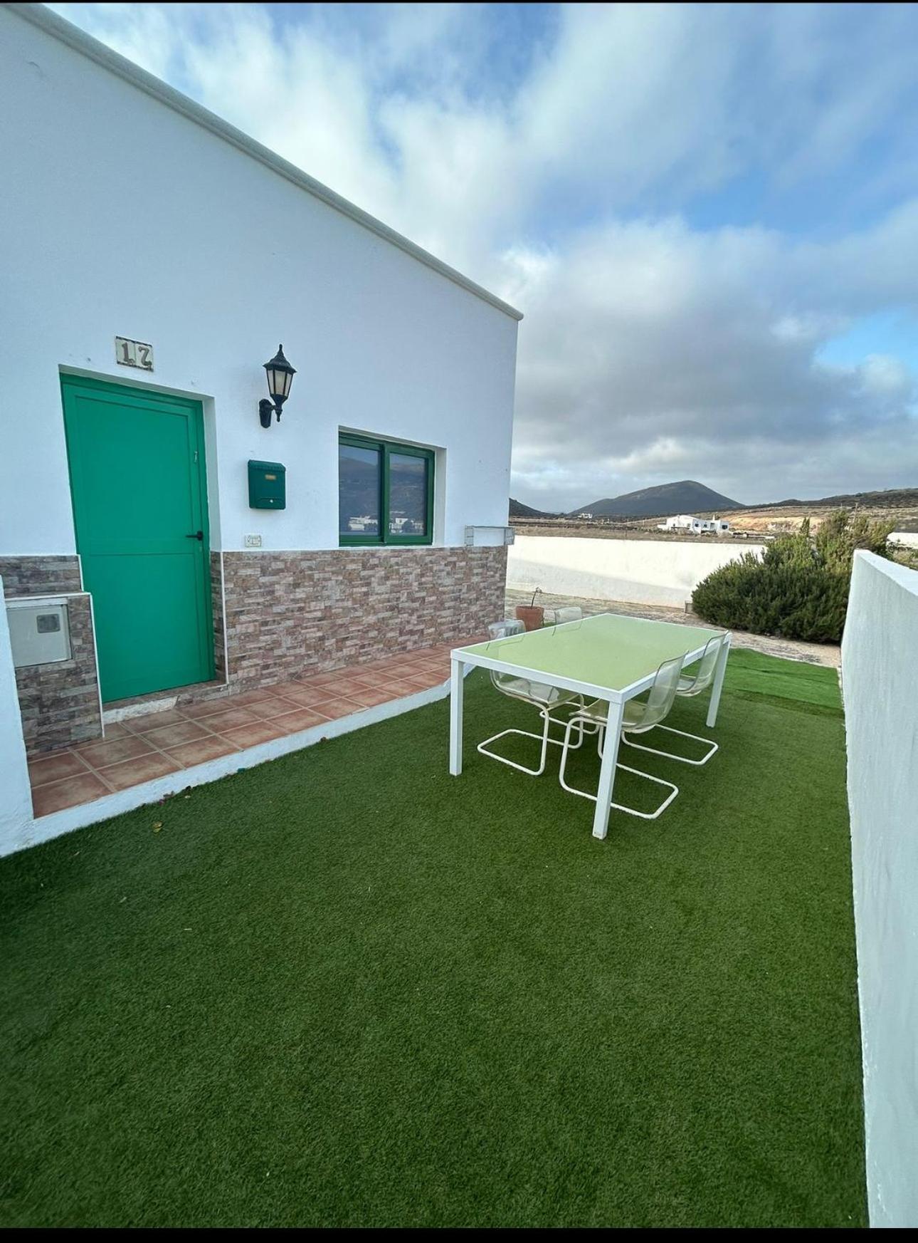 Apartamento La Dehesa Uga Extérieur photo